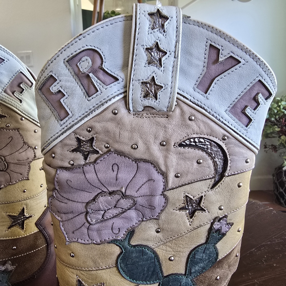 NWOB Frye Brown & Tan Western Cactus Embroidered Heeled Boots - Picture 9 of 12